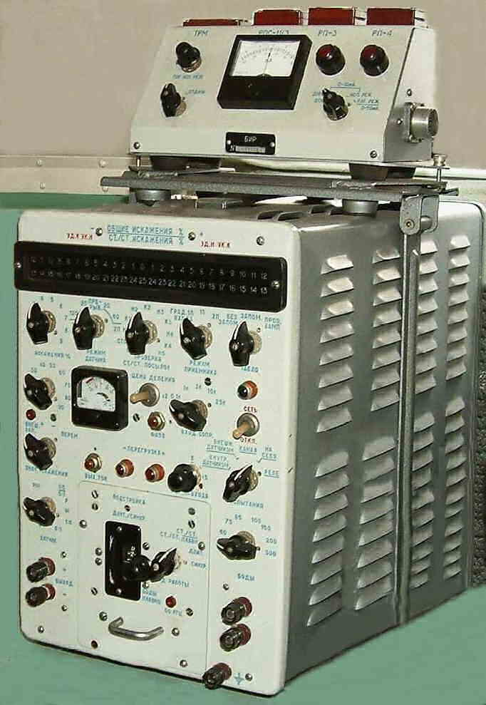 Foto ÄTI-69 mit Meßzusatz ÄTI-64/69